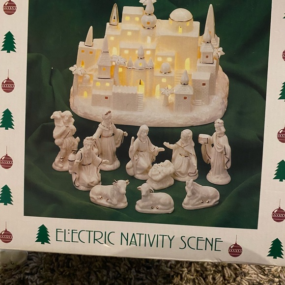 Electric nativity set - Picture 7 of 9